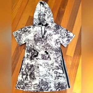 Toile de jouy mini hoodie dress size small